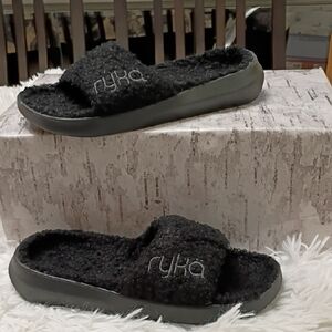 New Ryka Womens Aimi Cozy Fuzzy Black Slippers Size 5